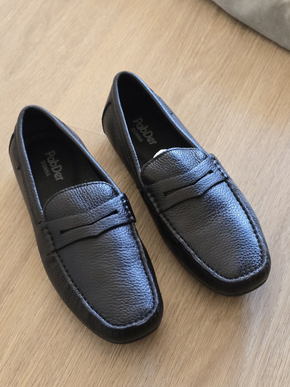 NEW PabDer Donna Black Leather Penny Loafers, Women's EU Size 40